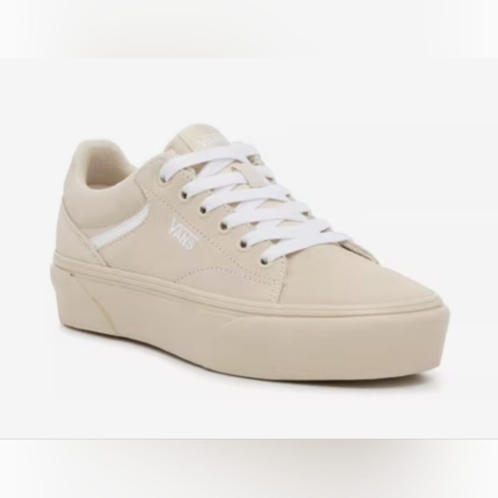 Vans Seldan Platform Sneaker In Mono Suede Creme Brulee Womens Size 11